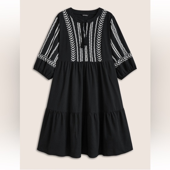 BloomChic Plus Size Geometric Bandana Print Knot Neck Tassel Trim Dress - Picture 6 of 7